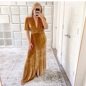 Reformation Miller Dress Gold Midi Velvet Wrap Tie Wrap V Slit Puff XS